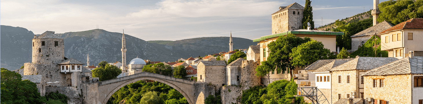 vakantie Friuli Venezia Giulia, Wat te doen in Friuli Venezia Giulia, Friuli tips, Stranden Noordoost-Italië, Steden Friuli, Bezienswaardigheden Friuli Venezia Giulia, Triëst bezoeken, Julische Alpen Italië, Castello di Miramare, Cividale del Friuli, Coll